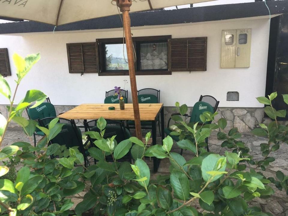 Vila Zahre Vlasic Villa ภายนอก รูปภาพ